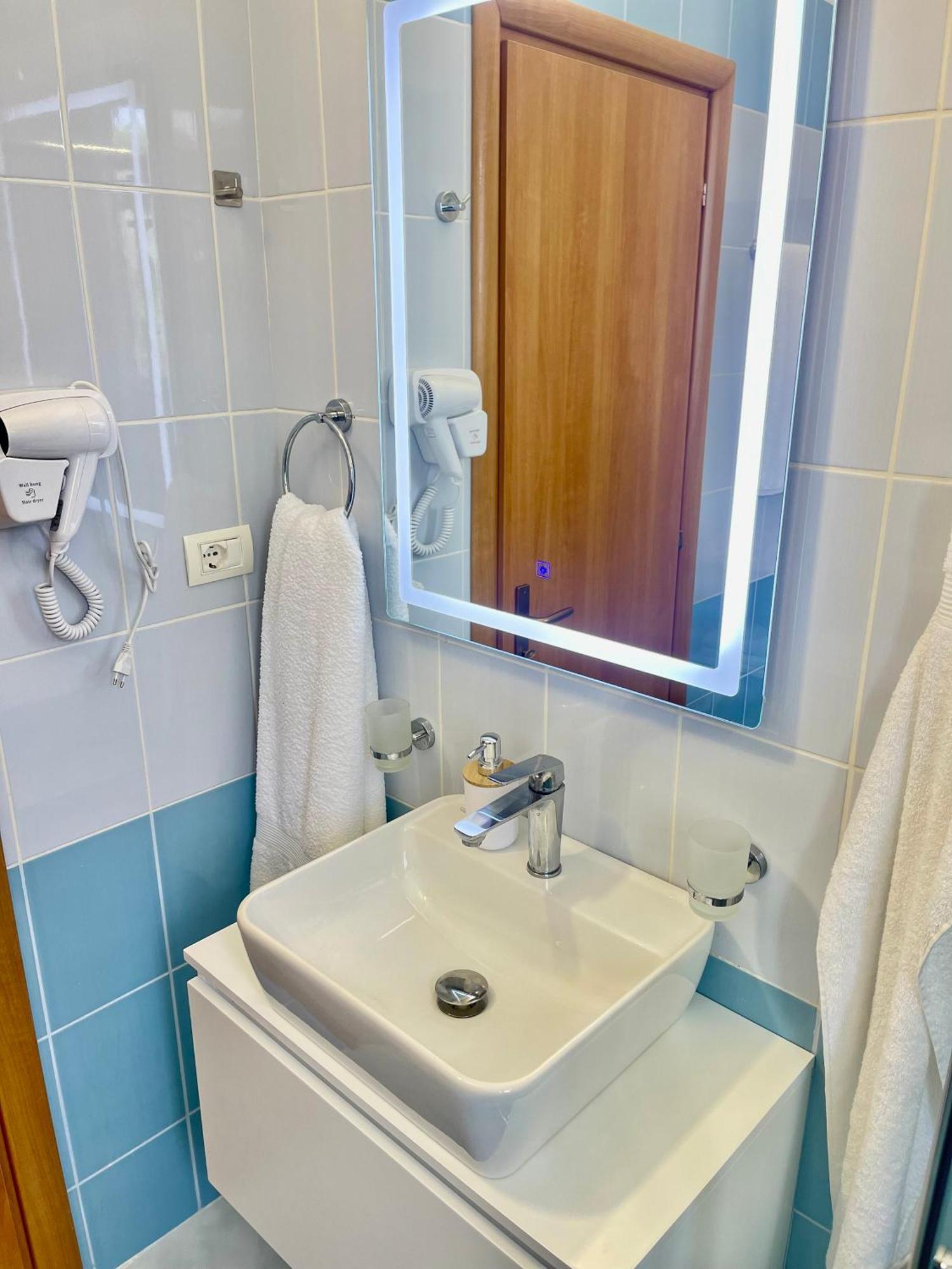 Onde Del Mare Apartment Sarandë エクステリア 写真